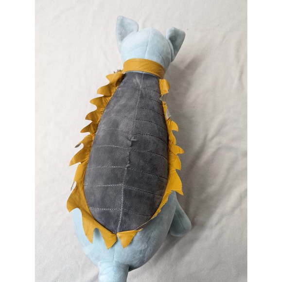 Saga Lying Cat 19” Poseable Tail Plush Does Not Talk - Picture 3 of 10